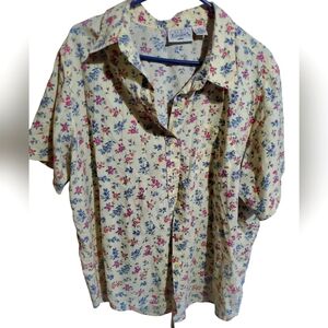 Basic Edition Plus Size floral yellow button down collar blouse 22W